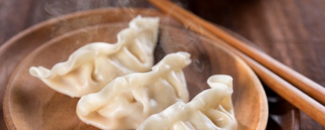 鱼肉白菜馅饺子的家常做法 鱼肉白菜馅饺子的家常做法介绍