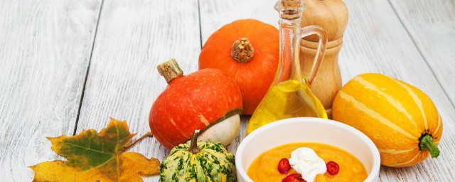 长南瓜和圆南瓜的区别 长南瓜和圆南瓜的区别介绍