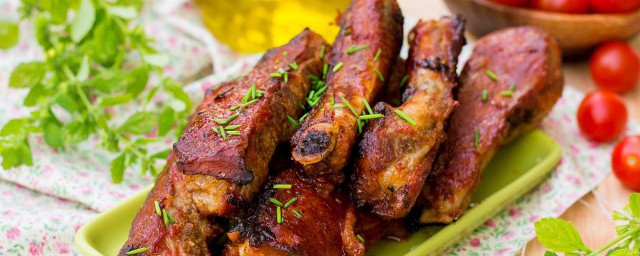 糖醋排骨怎么做最好吃 如何做糖醋排骨 糖醋排骨怎么做最好吃 如何做糖醋排骨