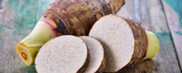 香芋蒸排骨怎么蒸好吃 香芋蒸排骨的烹饪方法 香芋蒸排骨怎么蒸好吃 香芋蒸排骨的烹饪方法