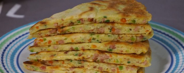 培根煎蛋饼的家常做法 培根煎蛋饼的家常做法介绍 培根煎蛋饼的家常做法 培根煎蛋饼的家常做法介绍