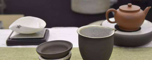 盅字怎么读 盅字的读音 盅字怎么读 盅字的读音