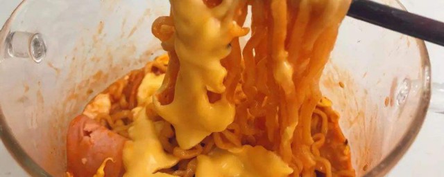 袋装火鸡面怎么吃 火鸡面怎么做好吃