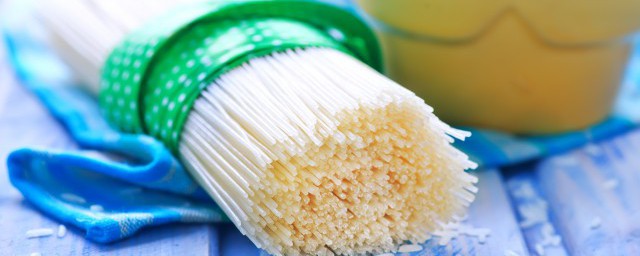 葱油海米清汤面的家常做法 葱油海米清汤面怎么做