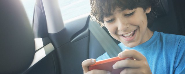 暗黑地牢虫茧用什么互动 暗黑地牢虫茧如何互动