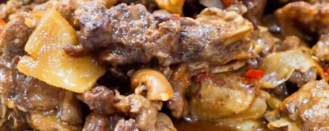 酸辣板鸭的家常做法 酸辣板鸭的家常做法是什么