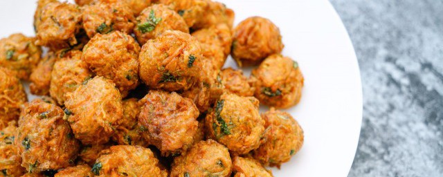 清汆肉丸的家常做法 清汆肉丸的制作方法