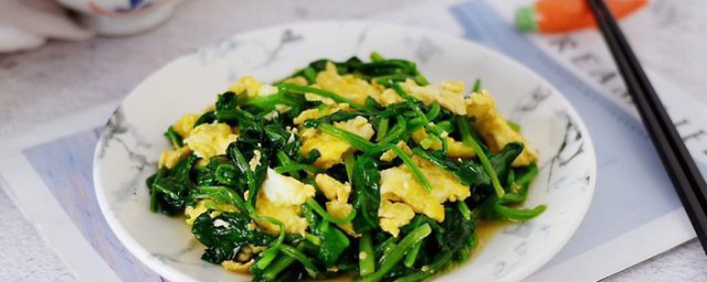菠菜炒鸡蛋怎么做 菠菜炒鸡蛋好吃的做法