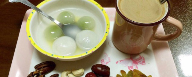 早餐吃汤圆配什么主食 早餐吃汤圆搭配如下食物