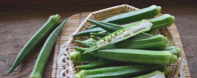 秋葵怎么焯水不变色 秋葵怎么焯水好