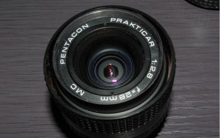 影响单反镜头价格因素有哪些