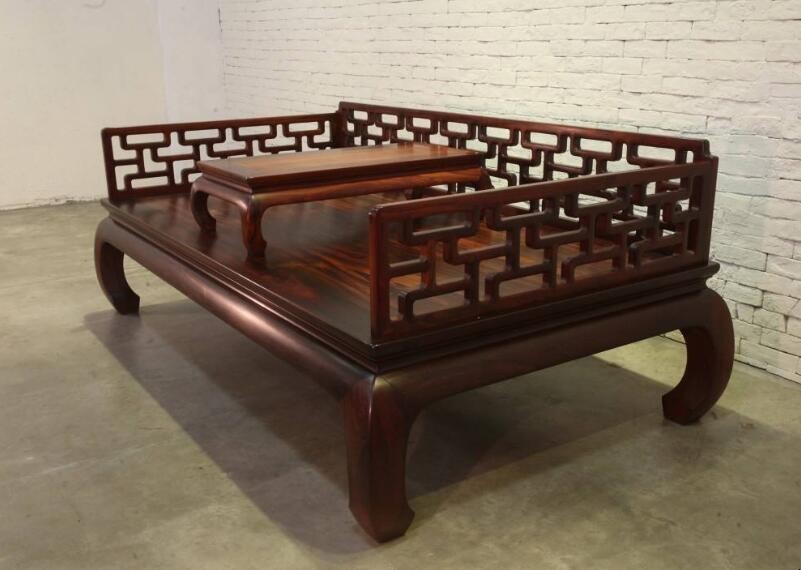 罗汉床如何选购