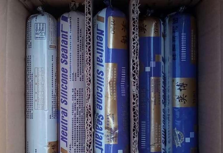 结构胶粘瓷砖使用寿命有多久