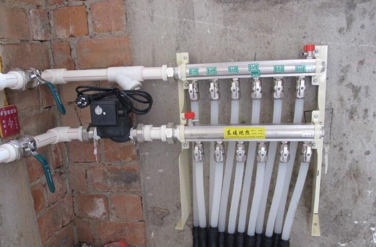 地暖进水管