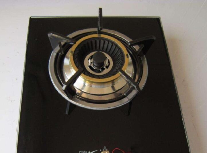 煤气灶自动熄灭怎么办 煤气灶
