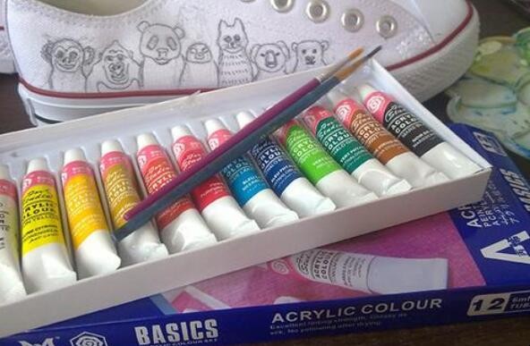 丙烯颜料干了怎么溶解 丙烯颜料