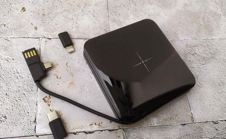 充电宝鼓包了还可以给手机充电吗