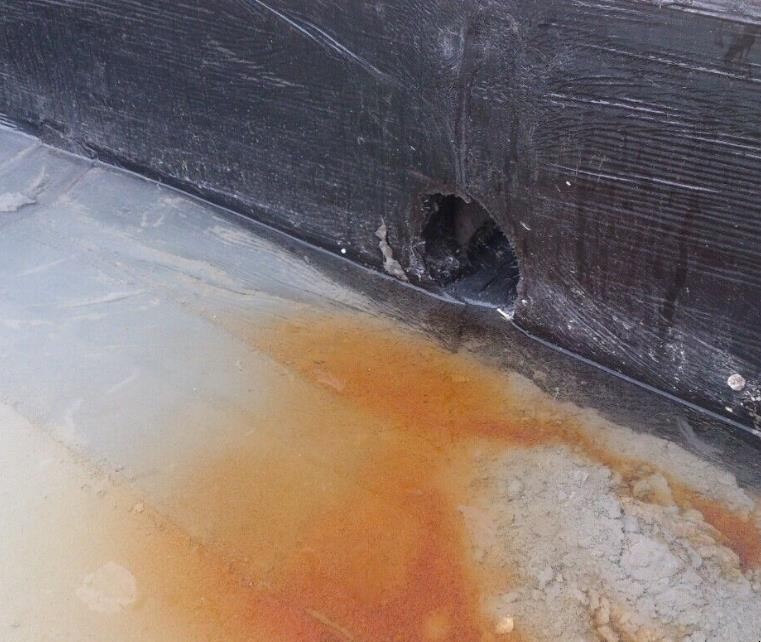 旧小区顶楼漏水谁负责 顶楼