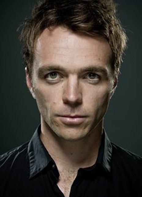 塞马斯·F·萨金特 Seumas F. Sargent 