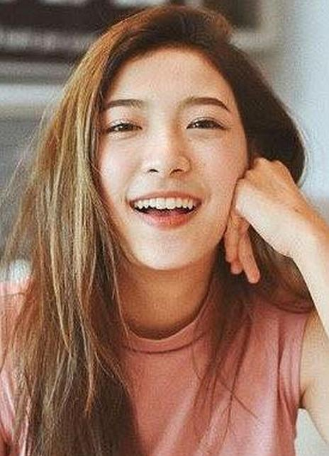 奇瓦普雷佐·蒂蒂卡亚 Chiwpreecha Thitichaya ฐิติชญา ชิวปรีชา  Olive