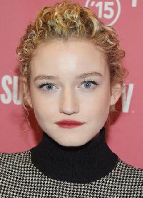朱莉娅·加纳 Julia Garner 