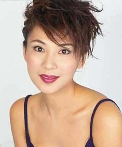 何咏芳 电眼美人 Shirley
