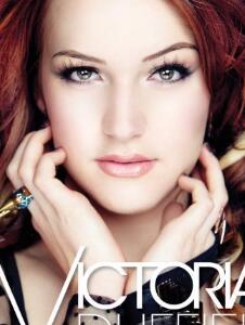 维多利亚·杜菲尔德 Victoria Duffield 