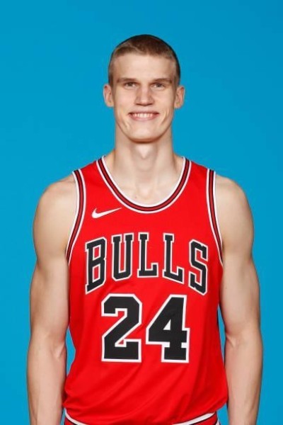 劳里·马尔卡宁 Lauri Markkanen 劳里传奇 Lauri Legend