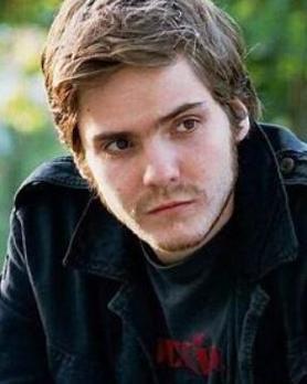 丹尼尔·布鲁赫 Daniel Brü hl Daniel Cé sar Martí n Brü hl Gonzá lez Domingo