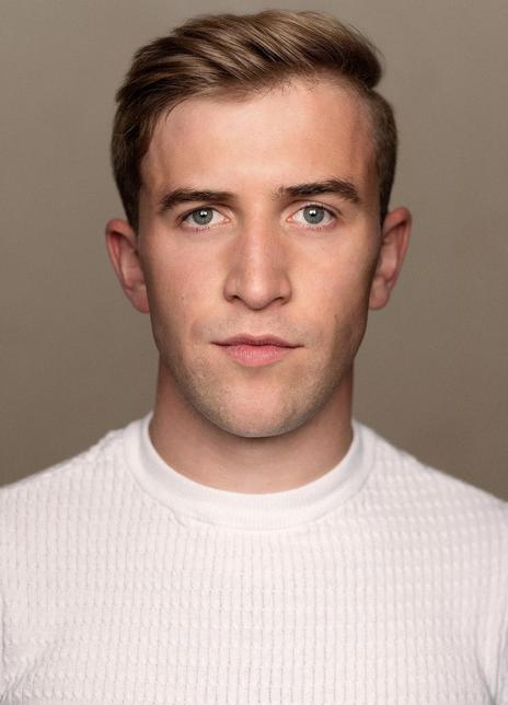 卡勒姆·斯科特·豪威尔斯 Callum Scott Howells 