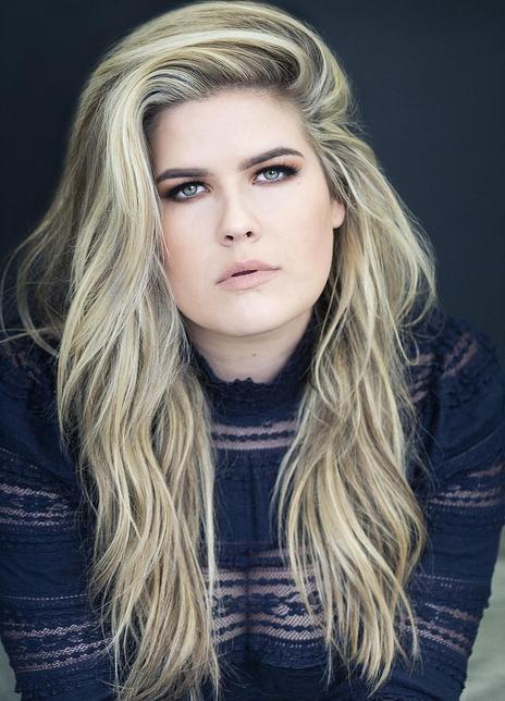 艾瑞卡·林贝克 Erica Lindbeck 