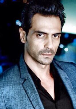 阿俊·拉姆鲍 Arjun Rampal 