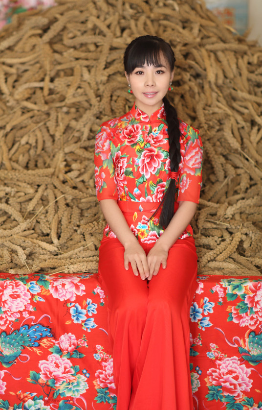 王二妮 二妮儿 Erni Wang