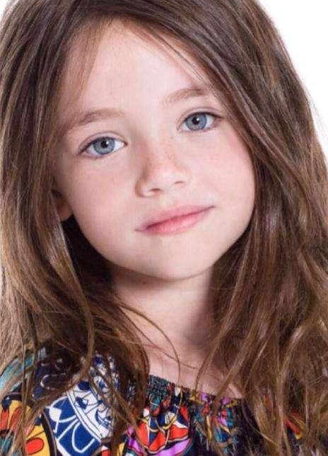 艾莉亚·莱蕊克·勒布 Aria Lyric Leabu 艾莉亚·莱蕊克·勒布 Aria Lyric Leabu