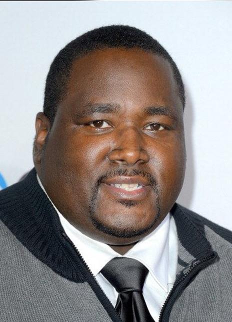 昆东·亚伦 Quinton Aaron Q 