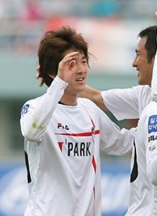 金明群 Kim Myung-Oun 