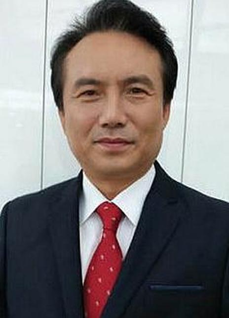 郑东奎 Dong-gyu Jeong 정동규 정두겸