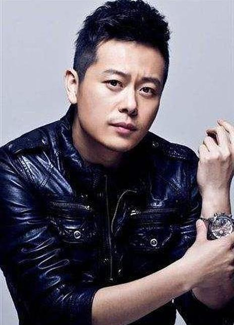 王超帏 Chaowei Wang 