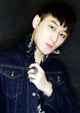 邓鼓 Deng Gu 邓鼓 Deng Gu