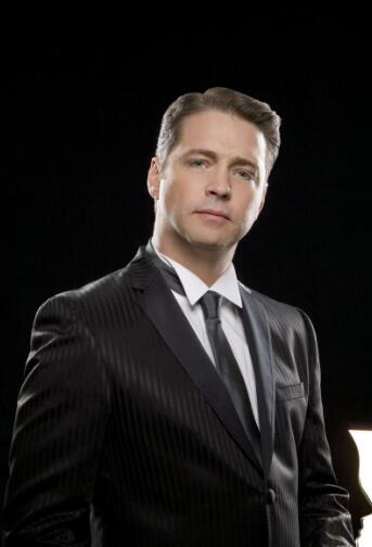 杰森·普雷斯利 Jason Priestley 