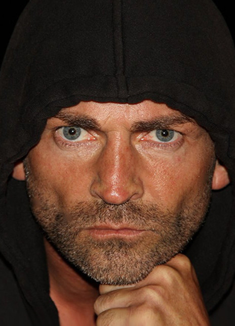 亚当·霍顿 Adam Horton Adam Weasel  Horton