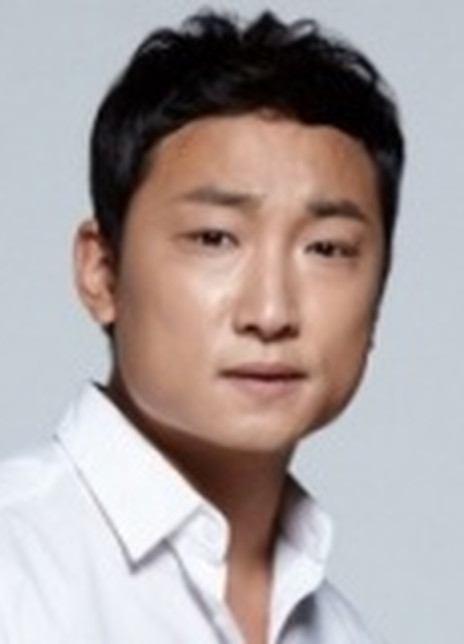 梁炫民  杨贤民 