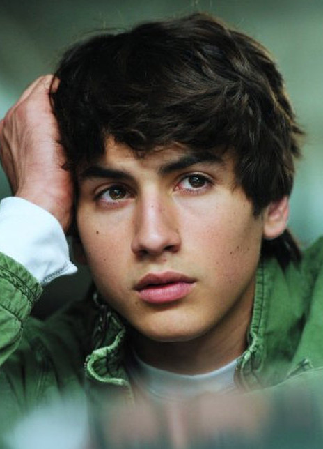 阿什顿·莫奥 Ashton Moio 