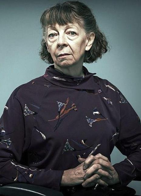 瓦莱丽·利莉 Valerie Lilley Val Lilley