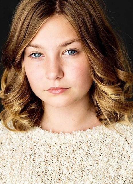 安娜·尼奥斯基 Anna Pniowsky 