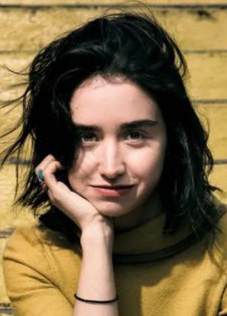 莉碧·巴勒尔 Libe Barer 