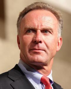 卡尔-海茵茨·鲁梅尼格 皇帝二世 杀手卡尔 Karl-Heinz Rummenigge