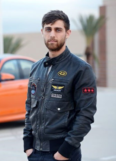 布雷特·斯姆兹 Brett Smrz Brett M. Smrz