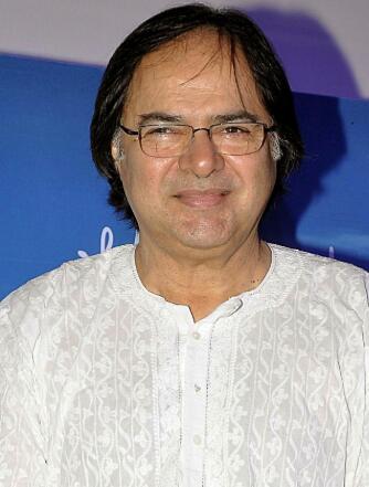 法罗奎·夏克 Farooq Shaikh 