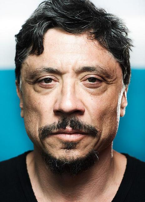 卡洛斯·巴登 Carlos Bardem 
